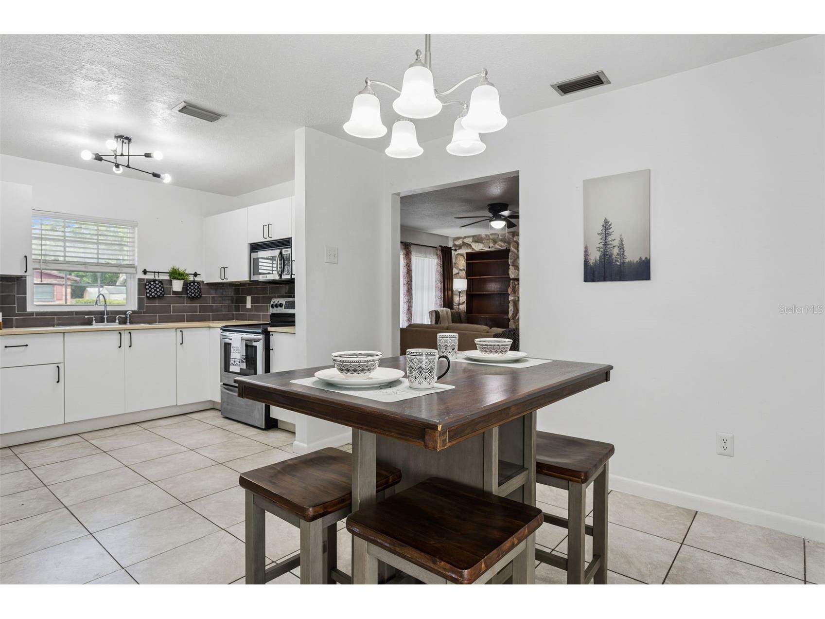 8303 Temple Park Drive Tampa FL 33637 TB8504291 image5