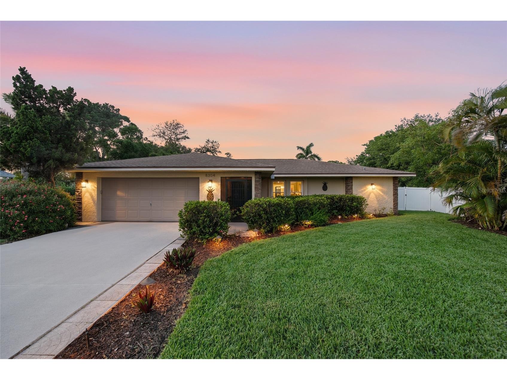 8304 12th Avenue Drive NW Bradenton FL 34209 A4692123 image1