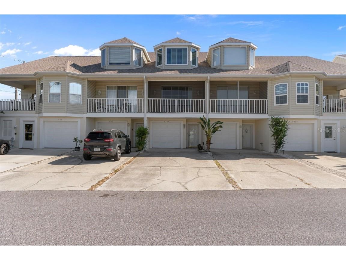 8304 Aquila Street Port Richey FL 34668 - GULF OF MEXICO COTEE RIVER W7880842 image1