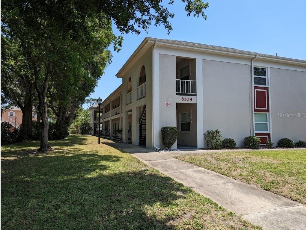 8304 Bardmoor Boulevard #203 Seminole FL 33777 U8199410 image1