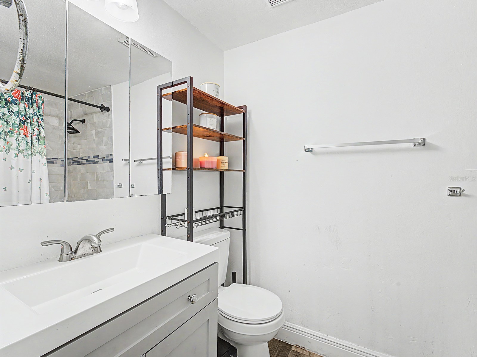 8304 Dasa Place Tampa FL 33615 TB8497516 image25