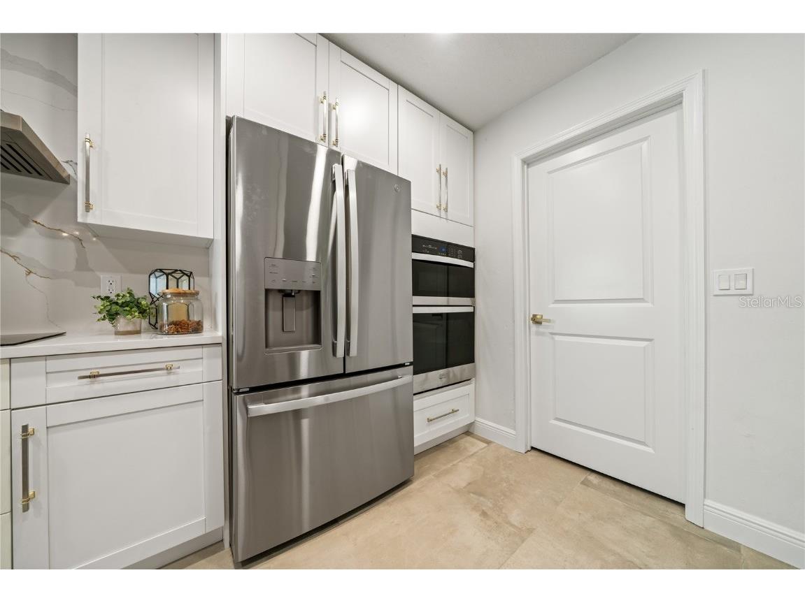 8304 Palma Vista Lane Tampa FL 33614 - Silver Lake TB8409030 image17