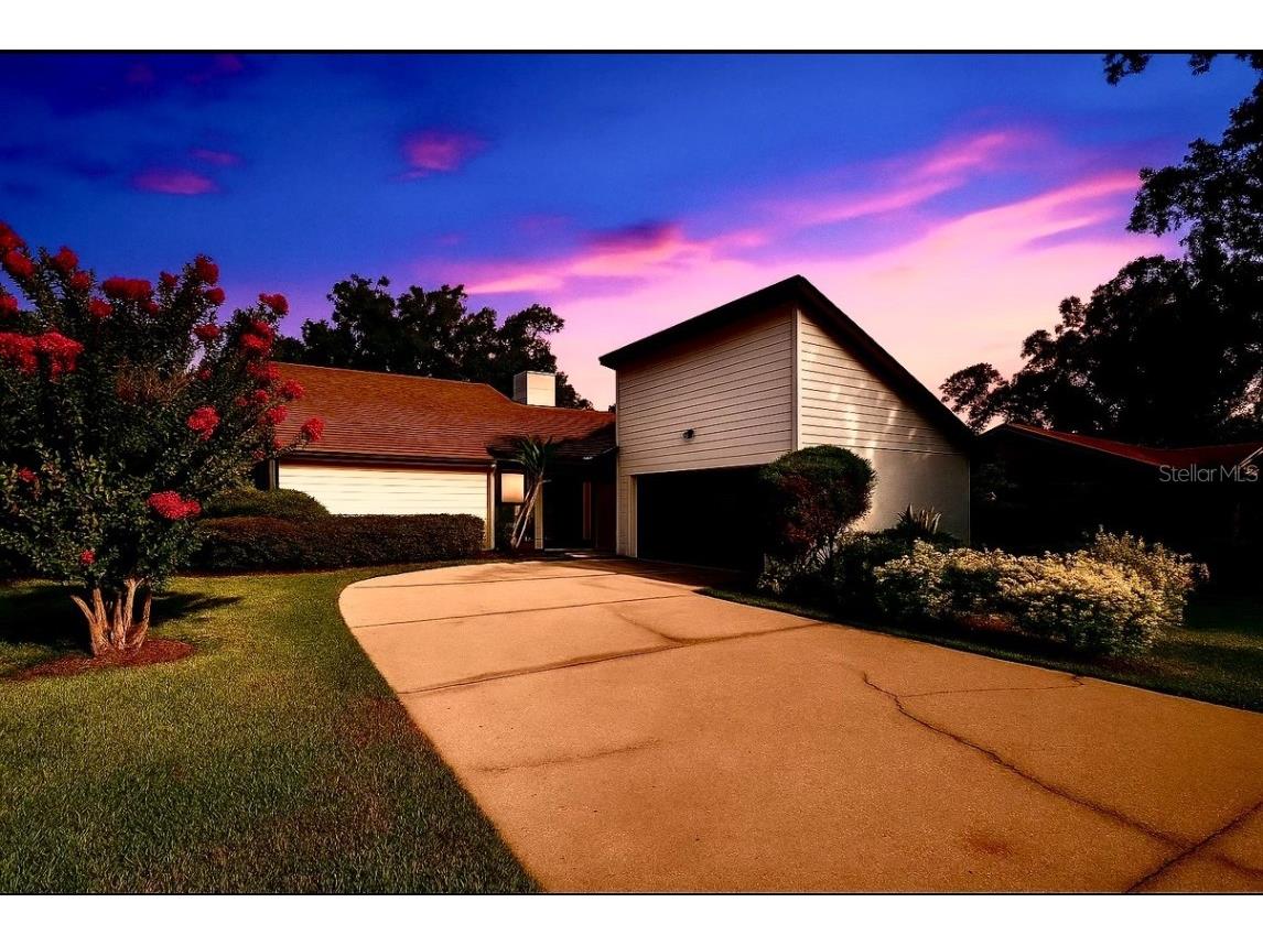 8304 Palma Vista Lane Tampa FL 33614 - Silver Lake TB8409030 image3