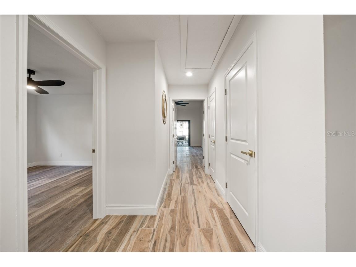 8304 Palma Vista Lane Tampa FL 33614 - Silver Lake TB8409030 image40