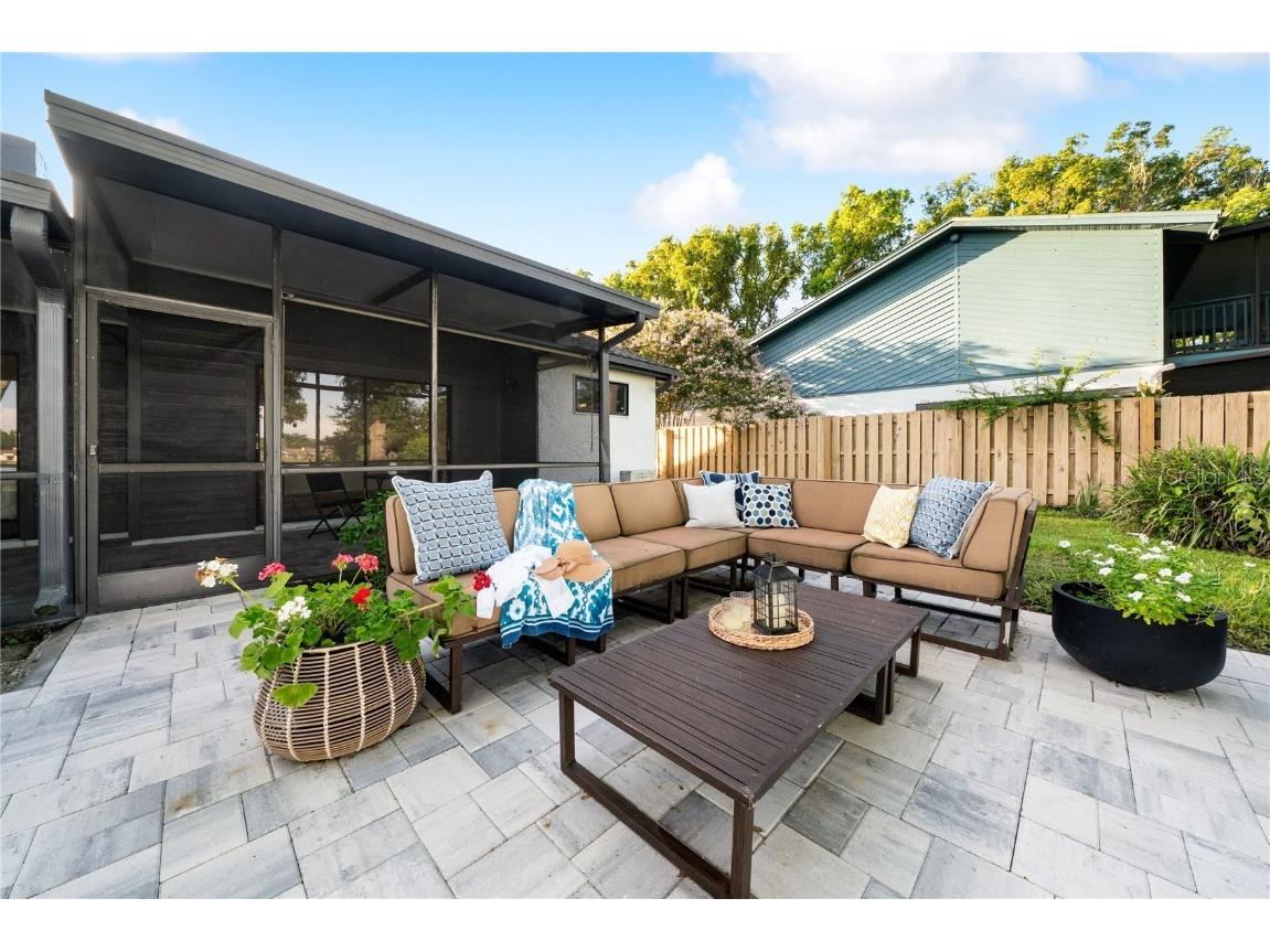 8304 Palma Vista Lane Tampa FL 33614 - Silver Lake TB8409030 image48