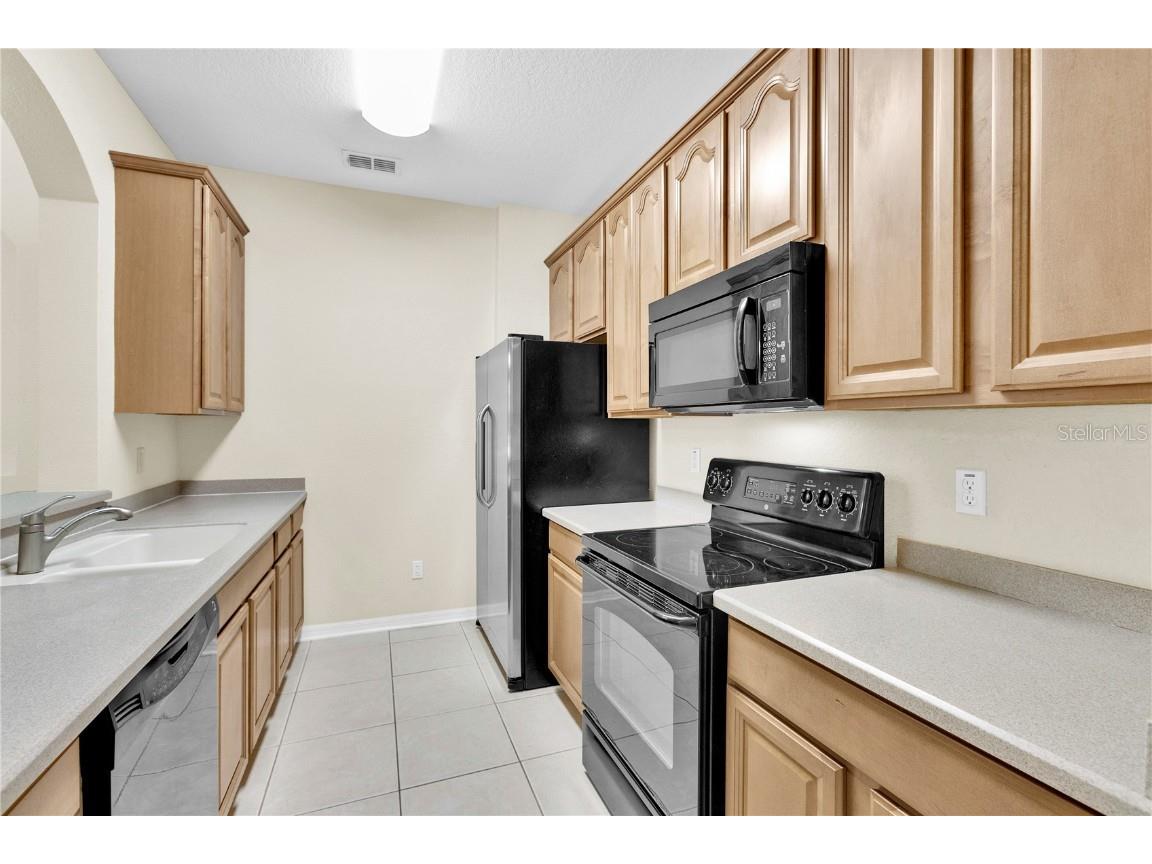 8304 Portofino Drive #101 Davenport FL 33896 O6336287 image2