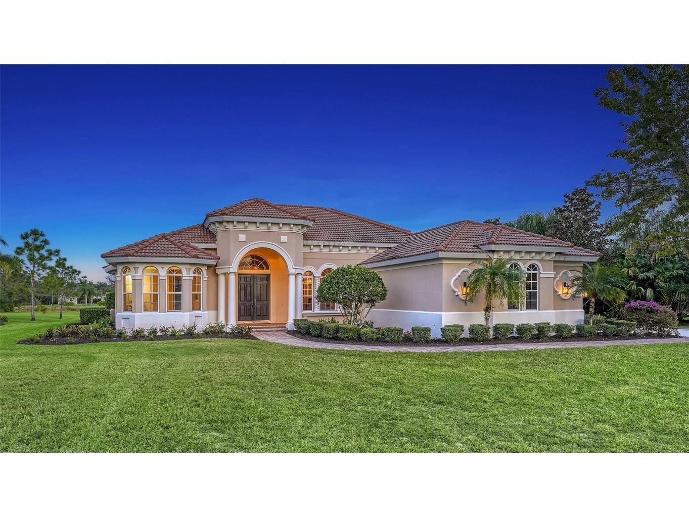 8304 Wisteria Place Bradenton FL 34202 A4590522 image1