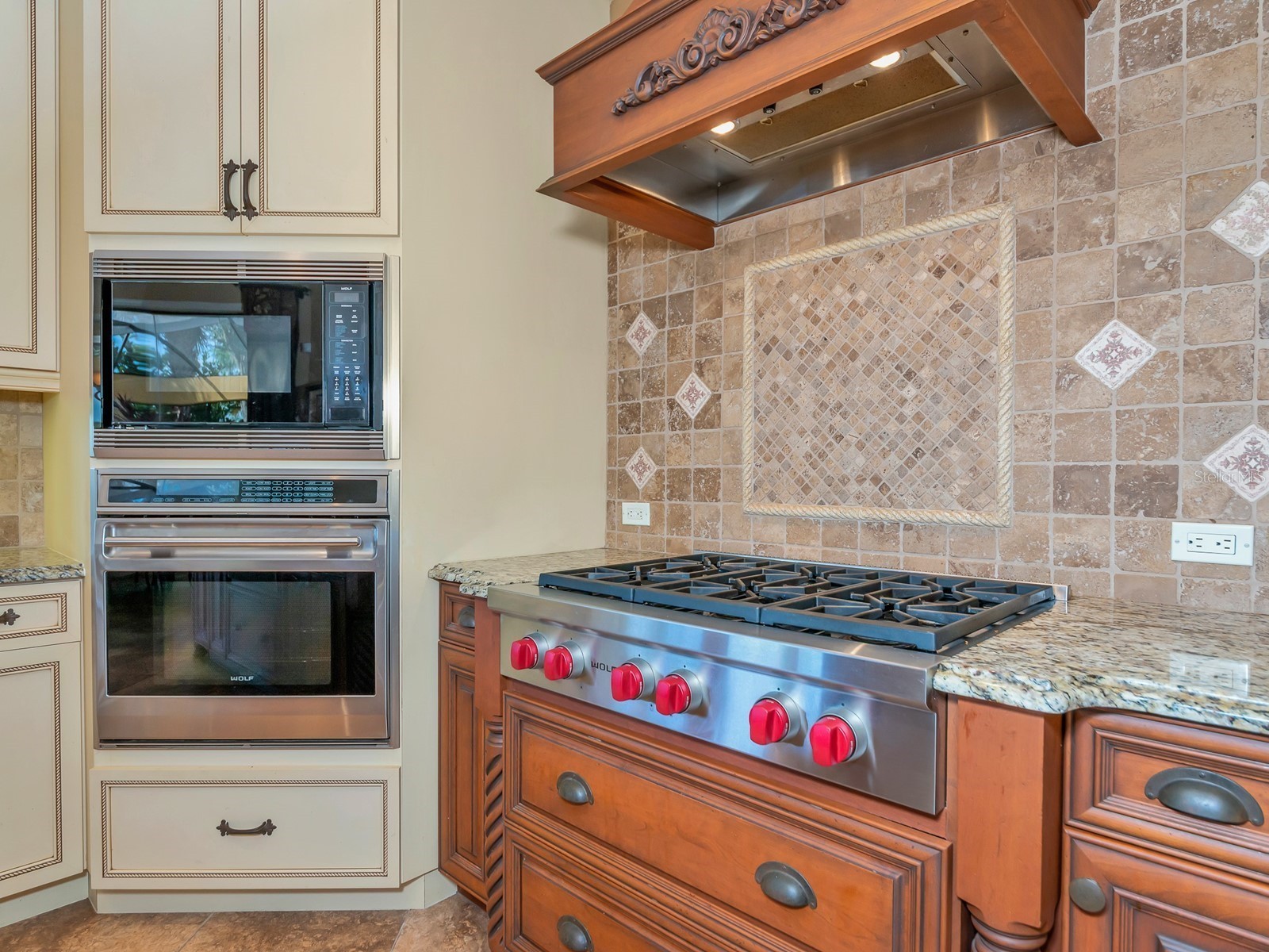 8305 Farington Court Bradenton FL 34202 - THE CONCESSION A4664635 image13