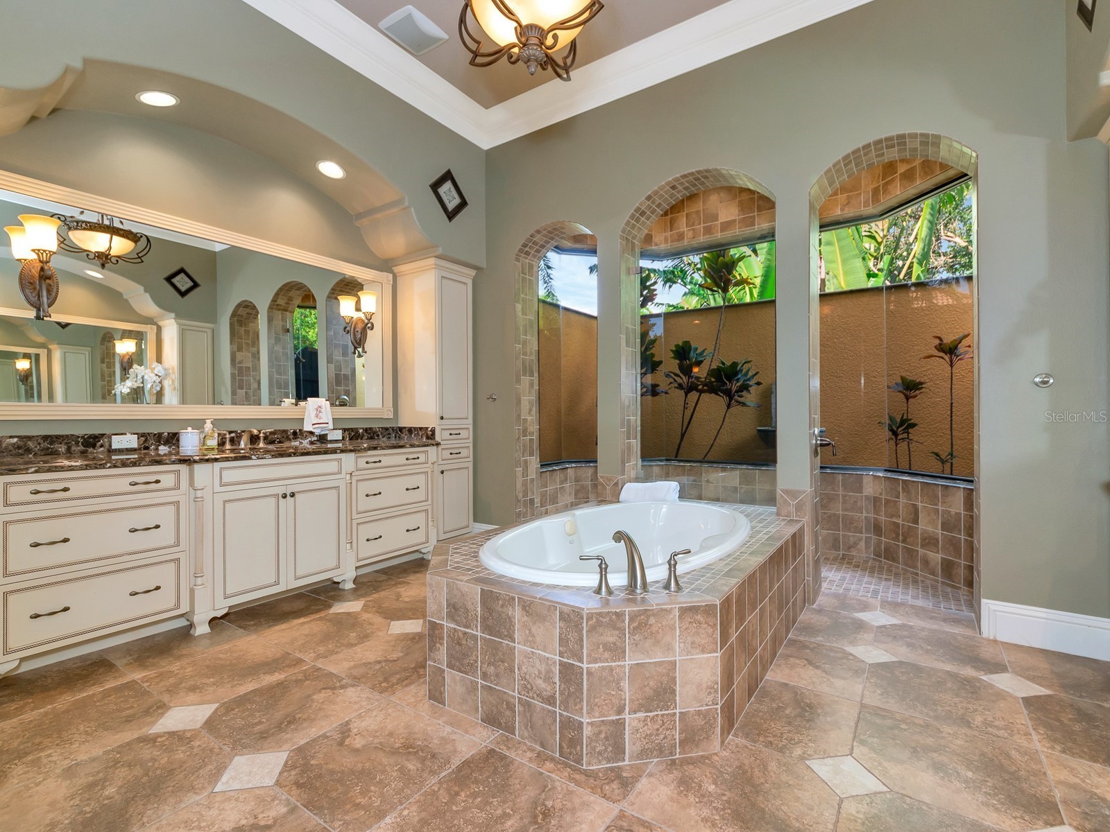 8305 Farington Court Bradenton FL 34202 - THE CONCESSION A4664635 image38