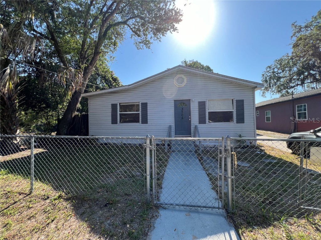 8305 N Brooks Street Tampa FL 33604 T3500056 image1