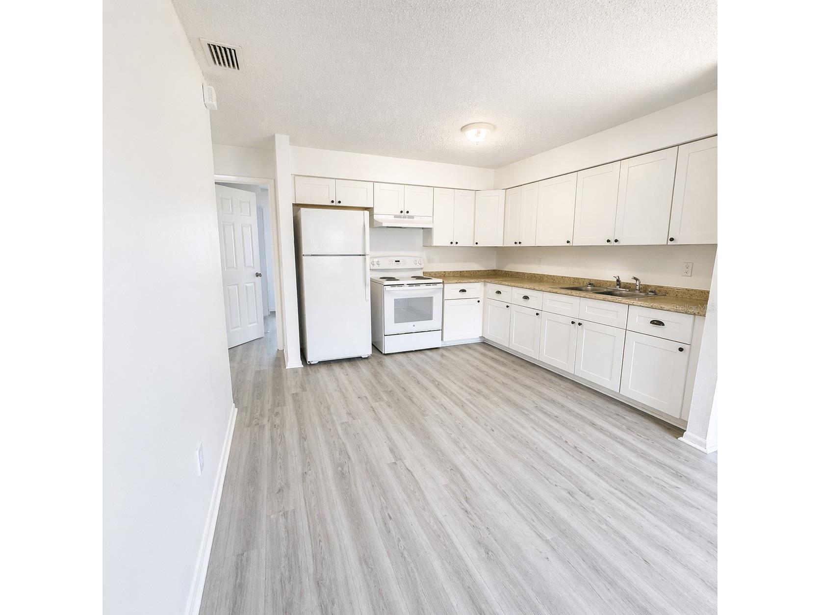 8305 N Marks Street #A Tampa FL 33604 TB8500875 image4