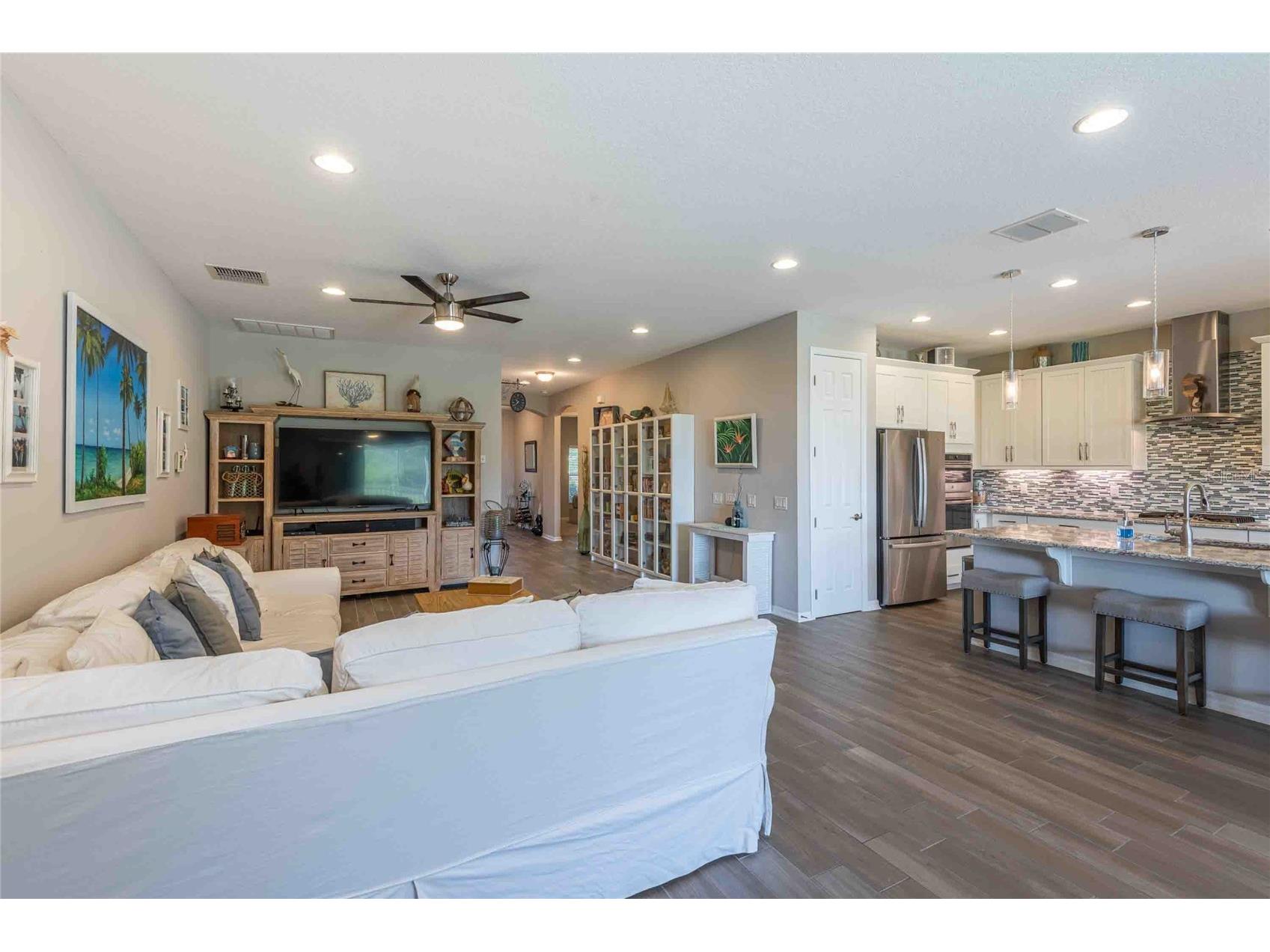 8306 Bluevine Sky Drive Land O Lakes FL 34637 TB8494263 image24