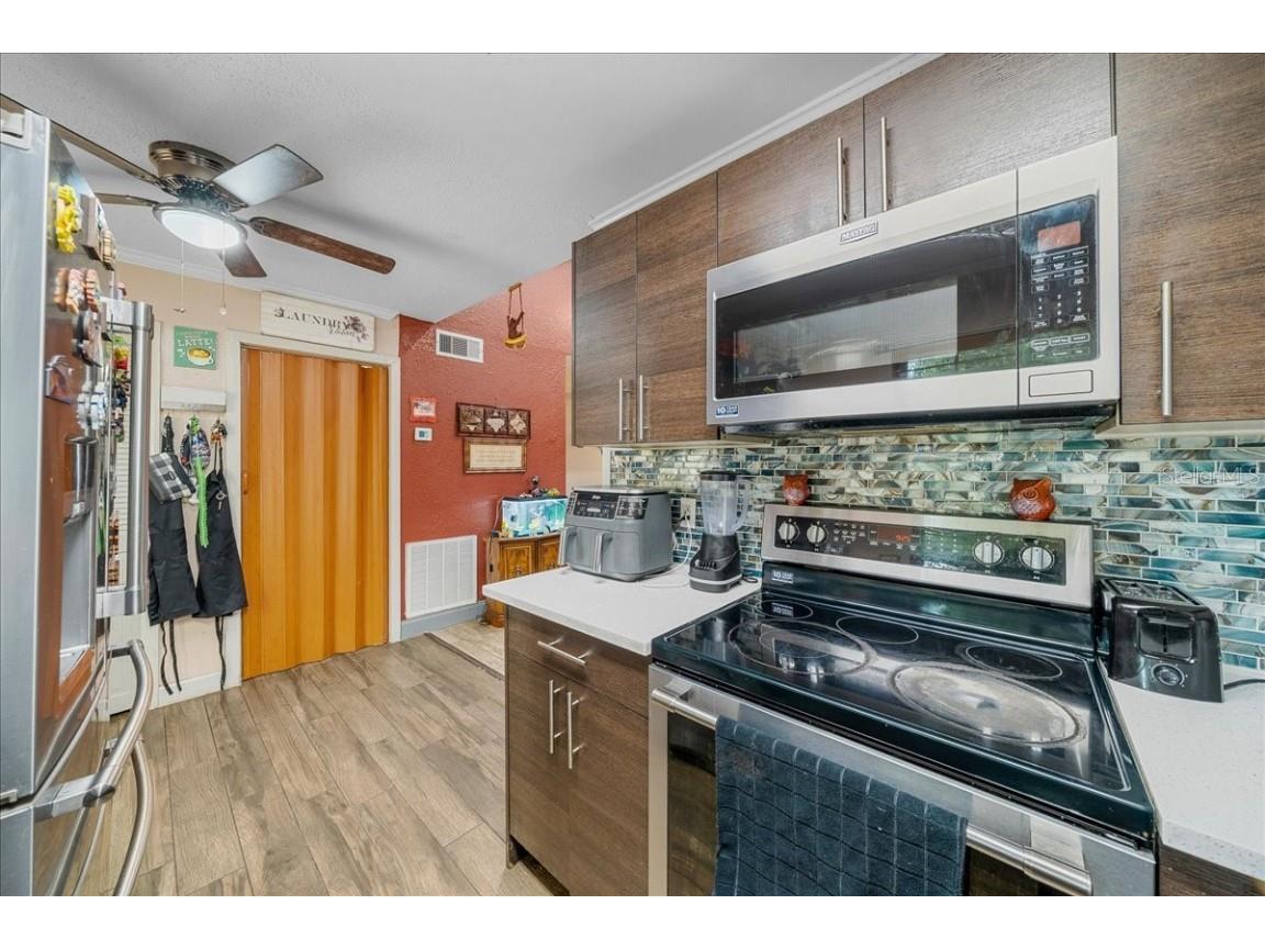 8307 Esperanza Street Orlando FL 32817 OM715288 image15