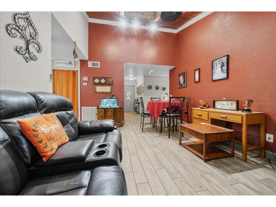 8307 Esperanza Street Orlando FL 32817 OM715288 image19