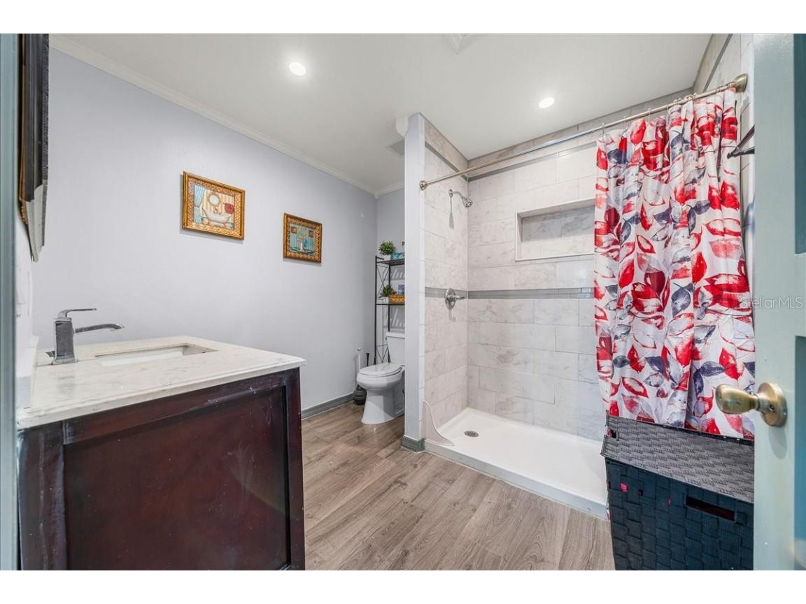 8307 Esperanza Street Orlando FL 32817 OM715288 image23