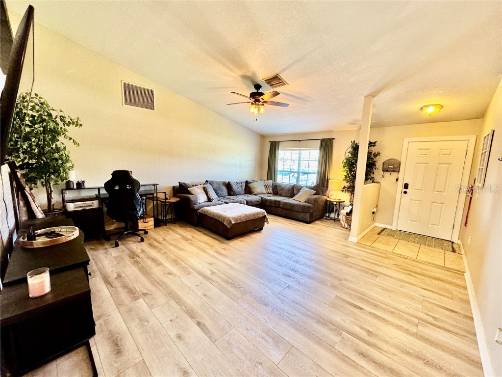 8307 Glover Avenue North Port FL 34291 N6136447 image15