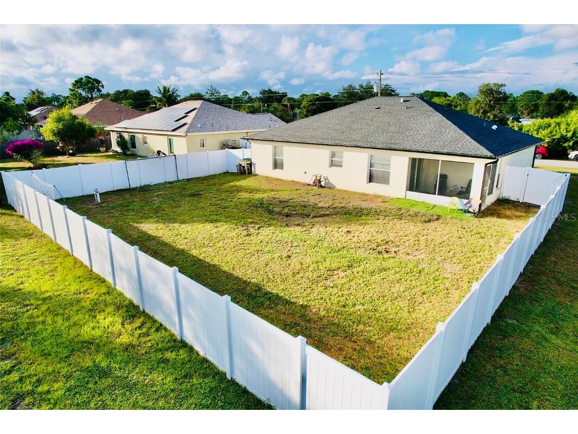 8307 Glover Avenue North Port FL 34291 N6136447 image3