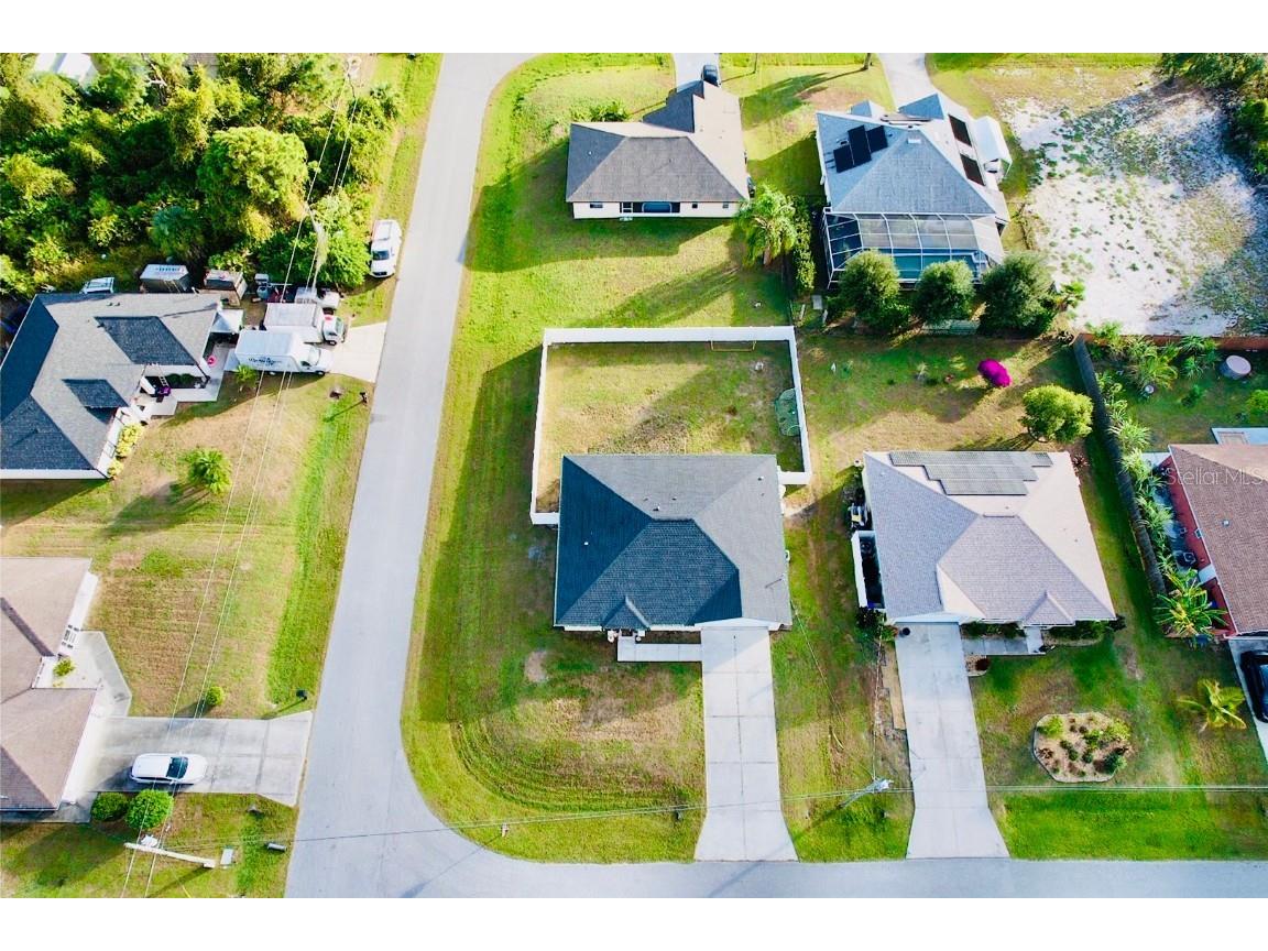 8307 Glover Avenue North Port FL 34291 N6136447 image46