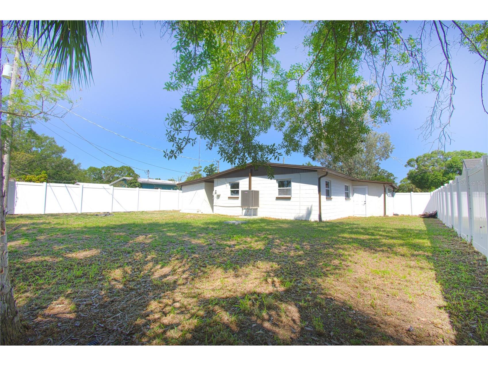 8307 Libby Lane Tampa FL 33619 TB8491444 image25