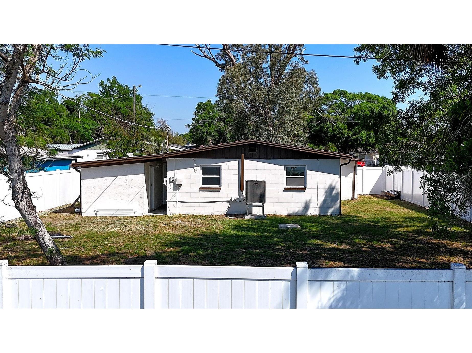 8307 Libby Lane Tampa FL 33619 TB8491444 image27