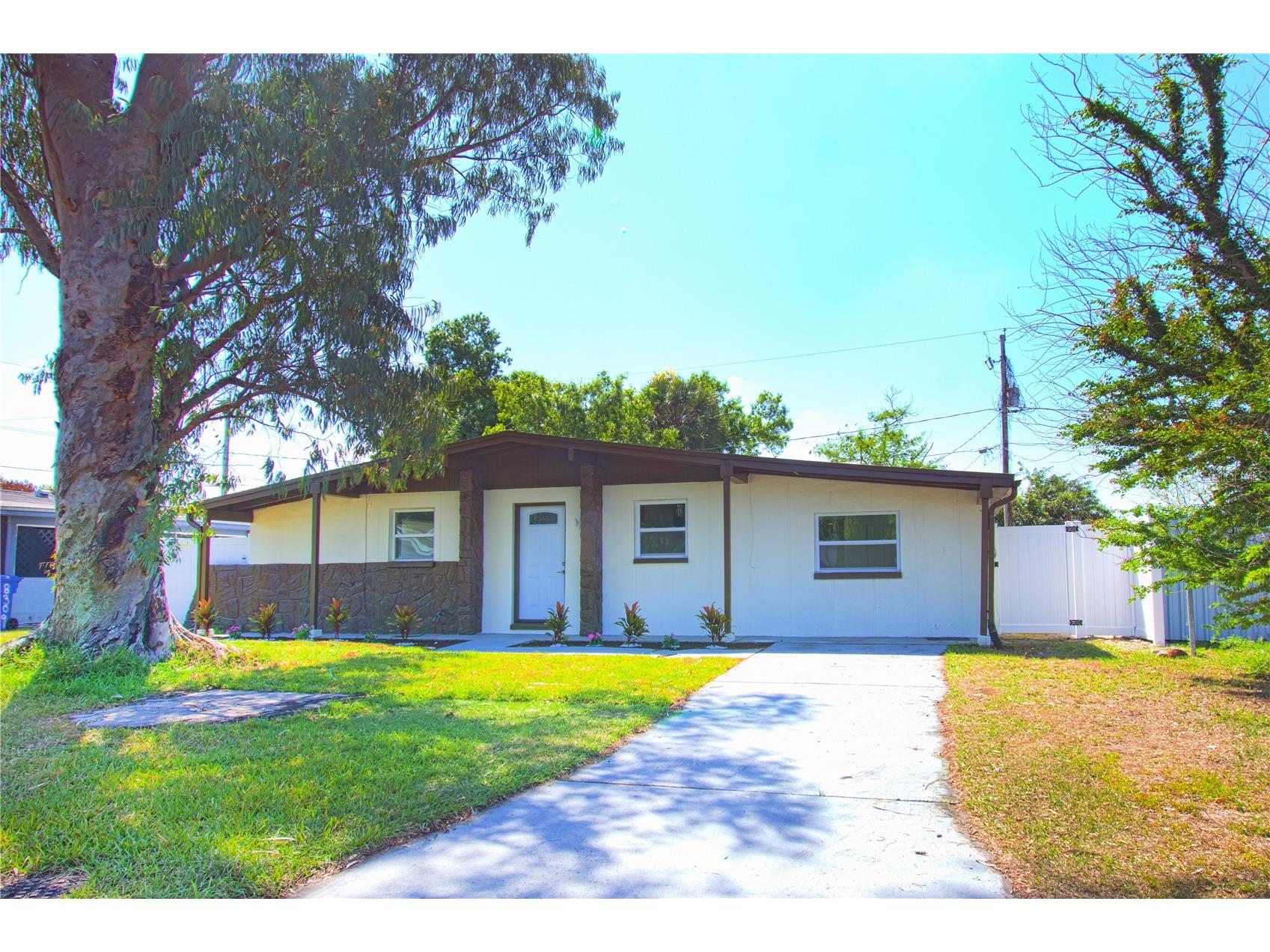 8307 Libby Lane Tampa FL 33619 TB8491444 image4