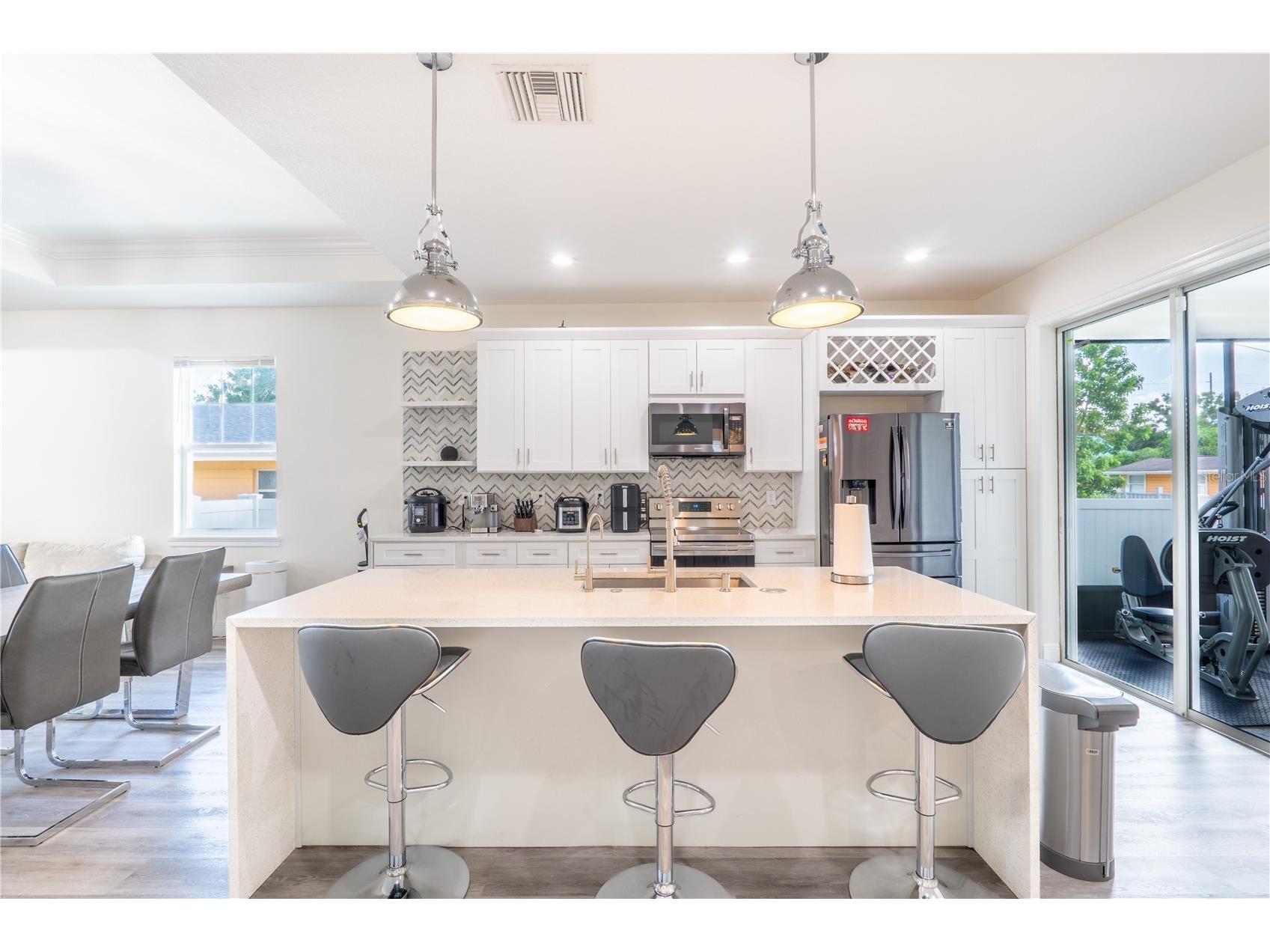 8307 N Gomez Avenue Tampa FL 33614 TB8521899 image10
