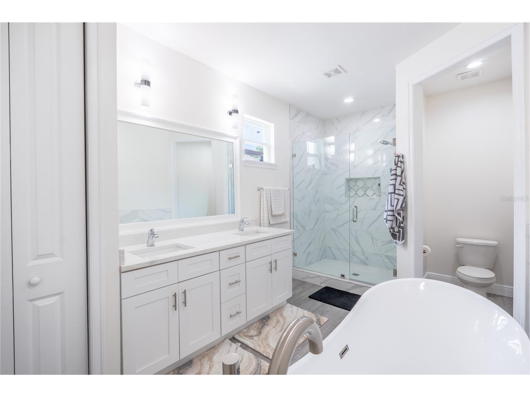 8307 N Gomez Avenue Tampa FL 33614 TB8521899 image16