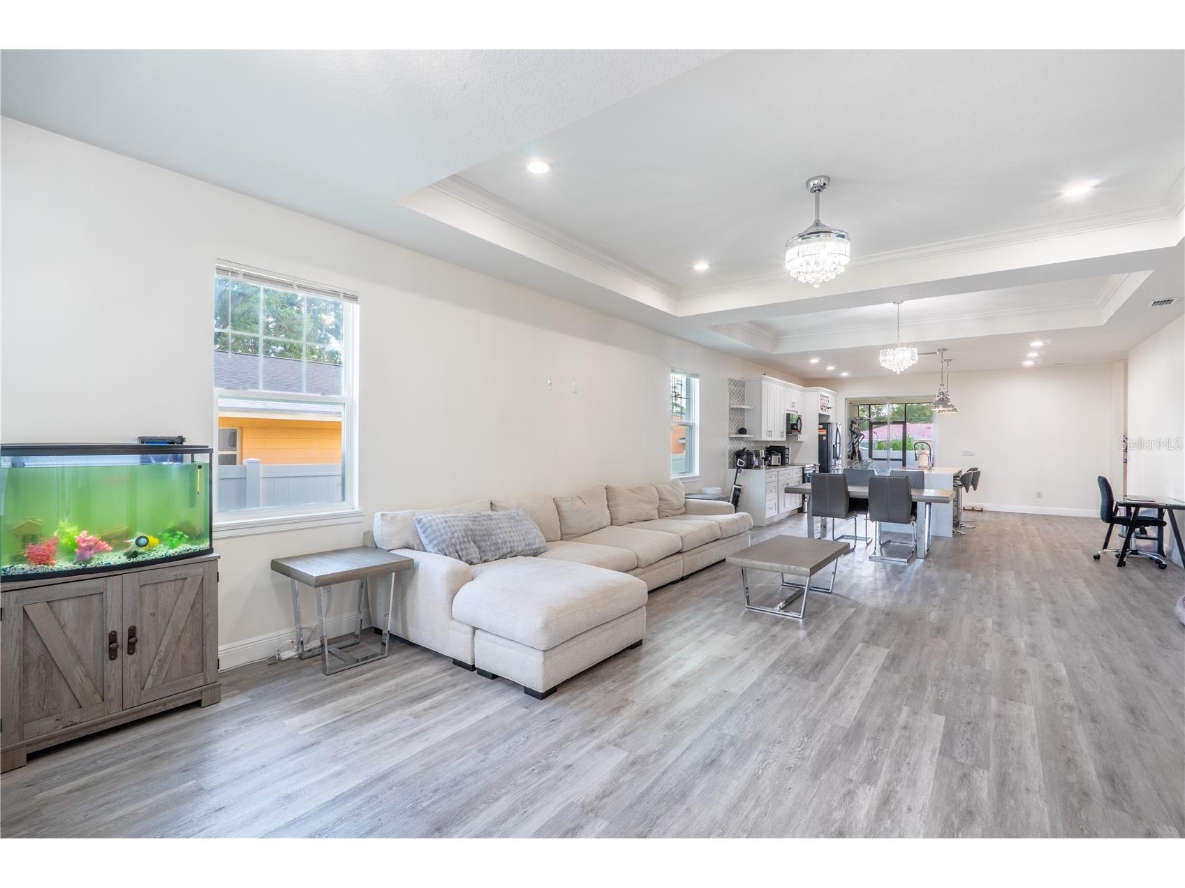 8307 N Gomez Avenue Tampa FL 33614 TB8521899 image6
