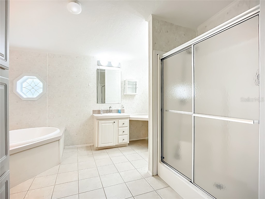 8307 Nancy Lane Ellenton FL 34222 A4665234 image17