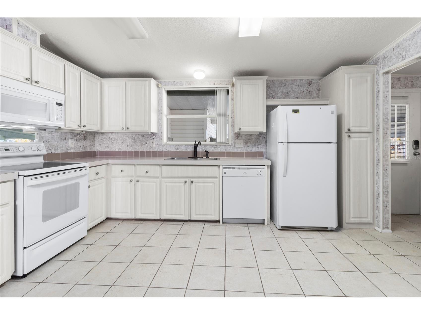 8307 Nancy Lane Ellenton FL 34222 A4686730 image9