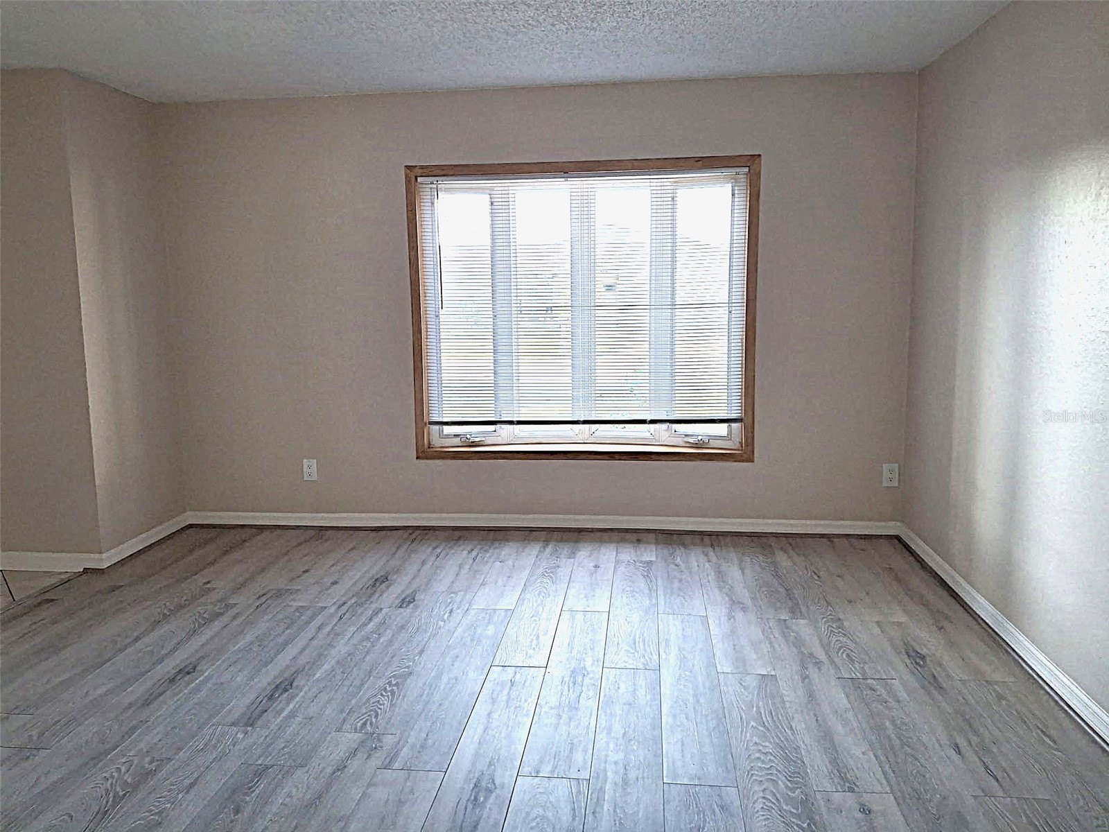 8308 123rd Avenue Largo FL 33773 TB8526629 image18