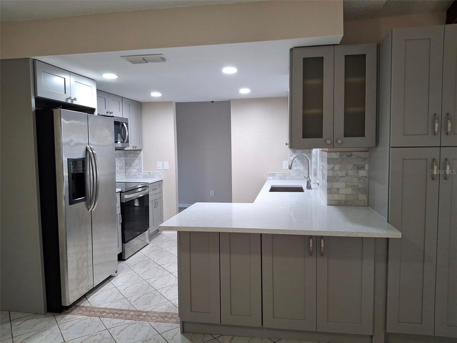 8308 123rd Avenue Largo FL 33773 TB8526629 image9