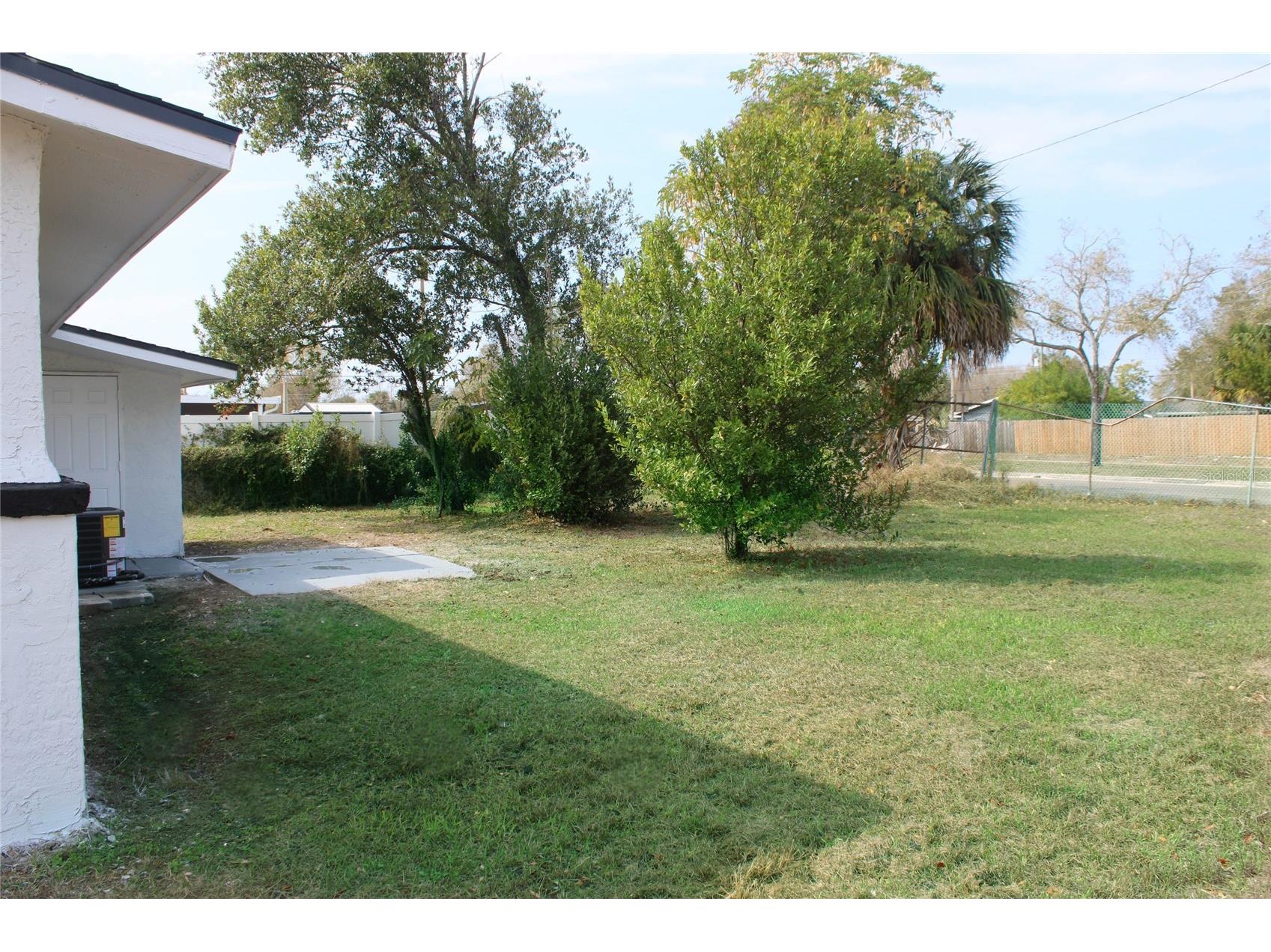 8308 Allamanda Avenue Tampa FL 33619 TB8479637 image17