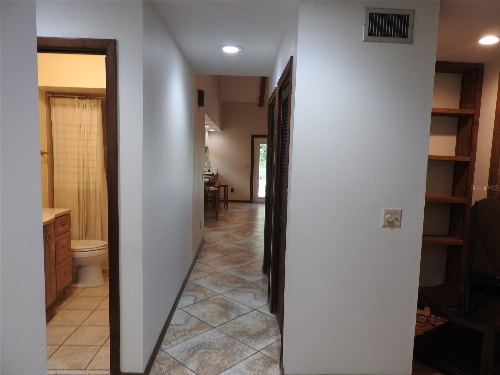 8308 Beasley Road Tampa FL 33615 TB8469684 image37