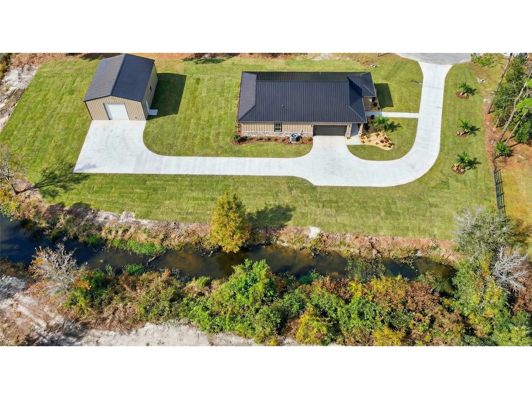 8308 Gibson Oaks Drive Lakeland FL 33809 L4959221 image1