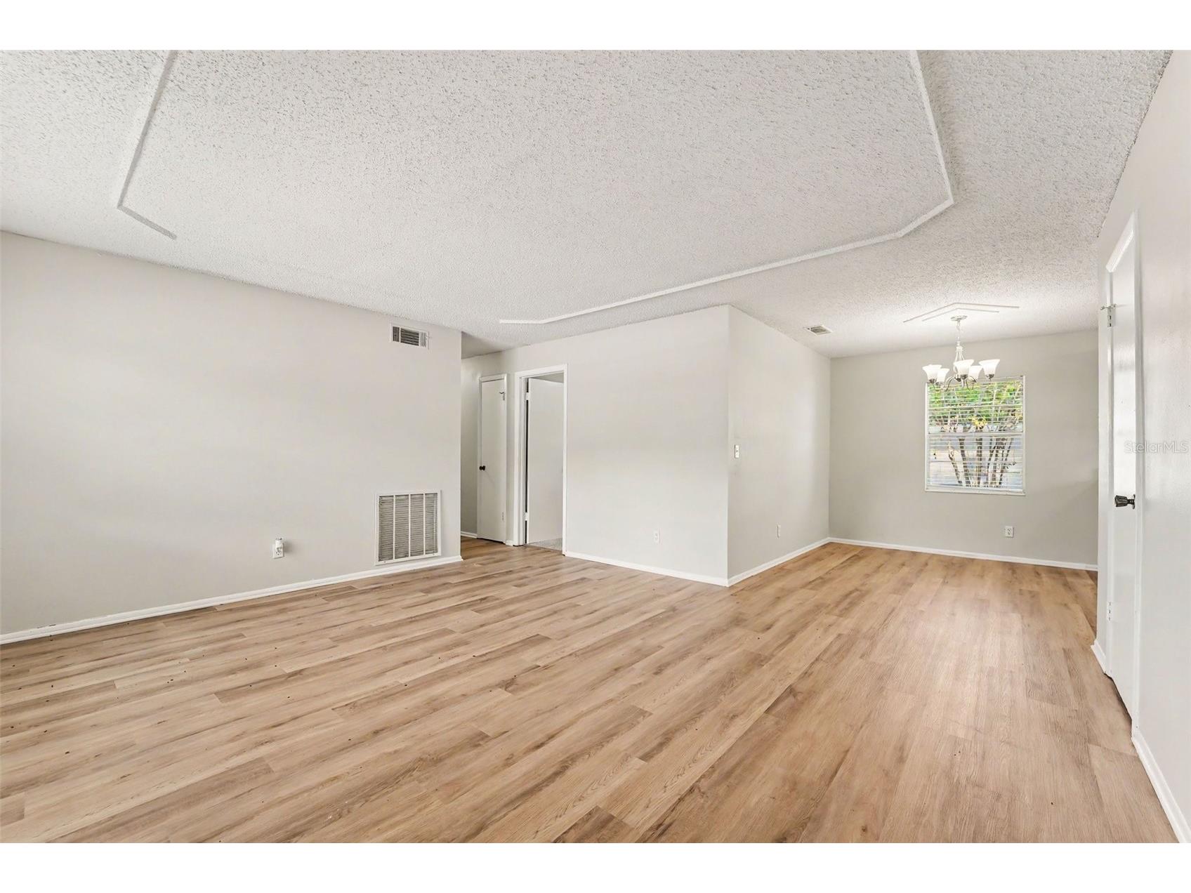8308 Oleander Lane Tampa FL 33637 O6408673 image4