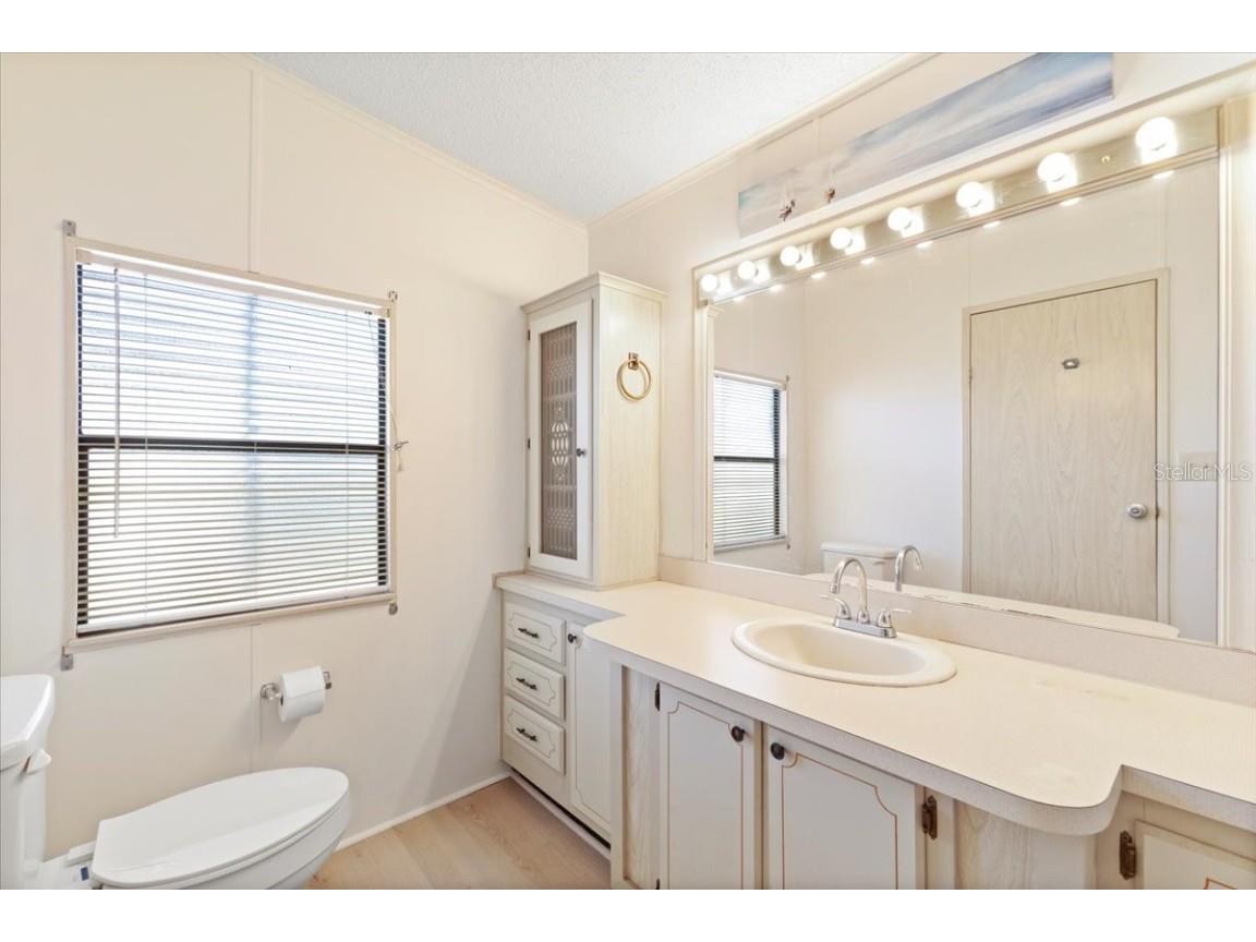 8308 Princess Court Palmetto FL 34221 TB8453497 image15