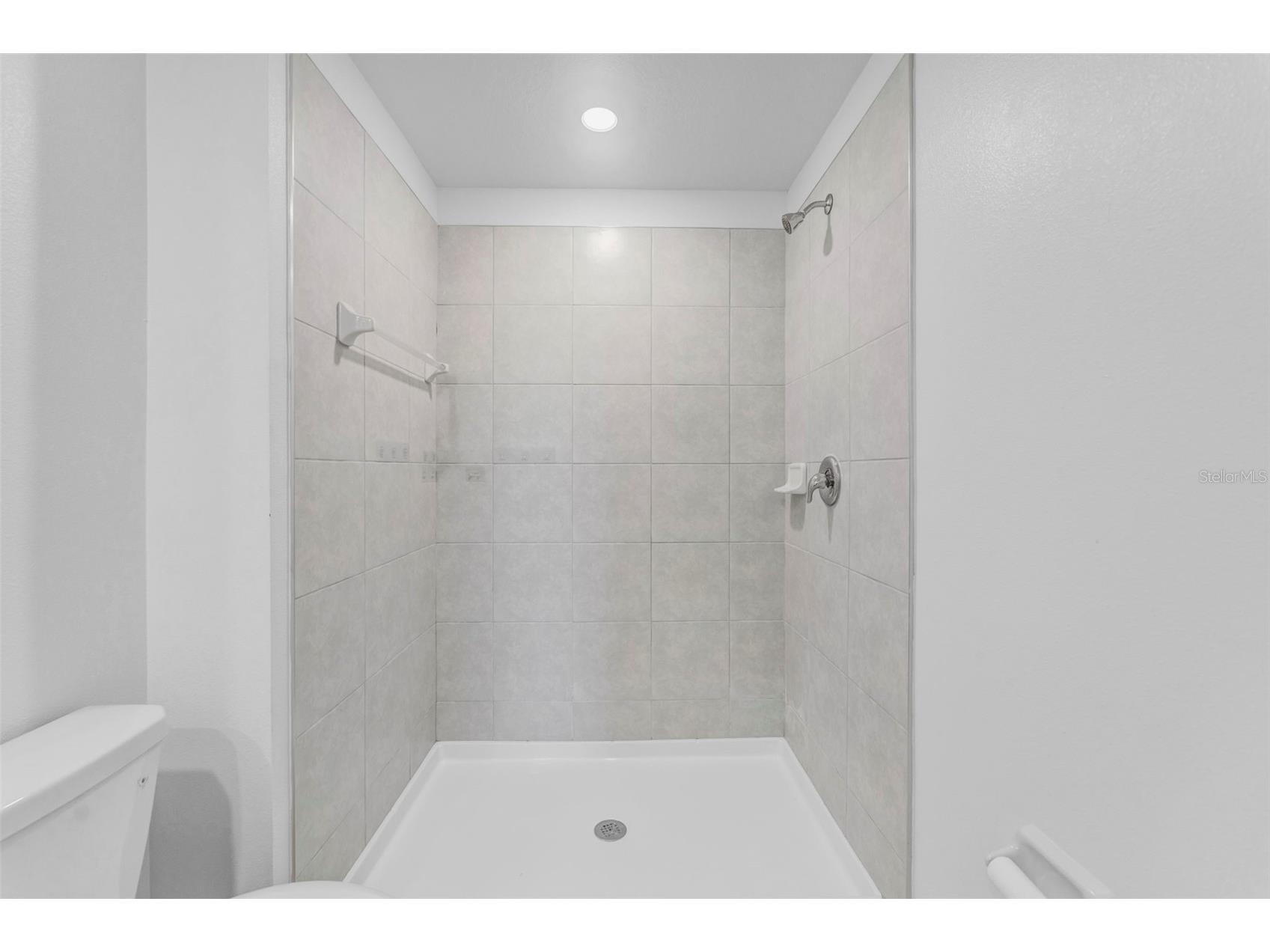 8309 Corner Pine Way New Port Richey FL 34655 TB8464777 image18