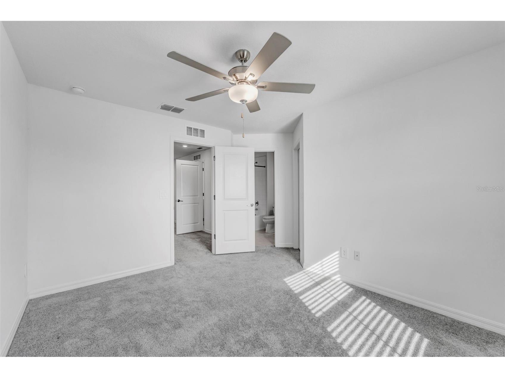 8309 Corner Pine Way New Port Richey FL 34655 TB8464777 image23