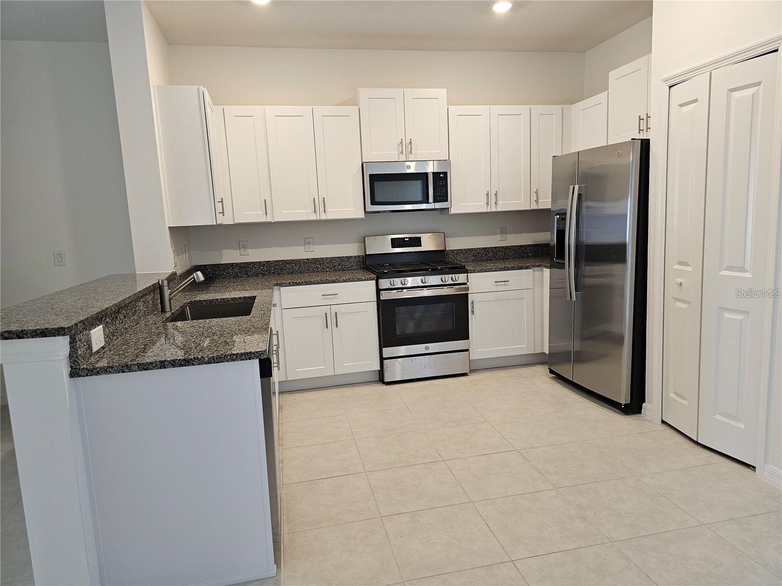 8309 Crescent Oaks Drive New Port Richey FL 34655 TB8513679 image5