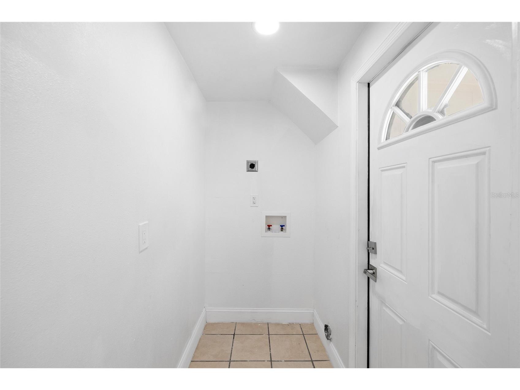 8309 Dasa Pl Tampa FL 33615 TB8484745 image20