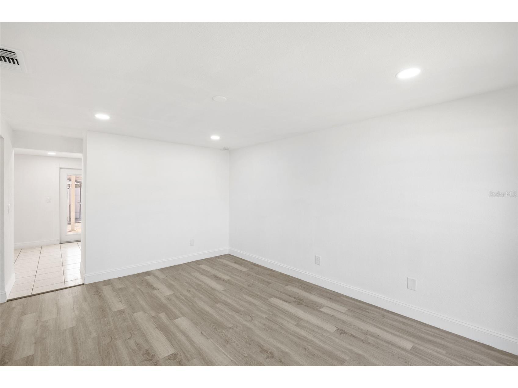 8309 Dasa Pl Tampa FL 33615 TB8484745 image8