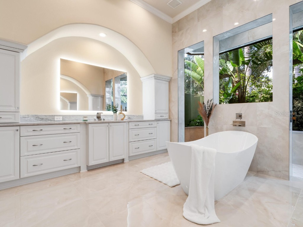 8309 Farington Court Bradenton FL 34202 A4669461 image38