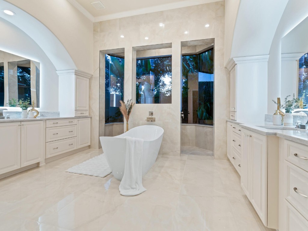 8309 Farington Court Bradenton FL 34202 A4669461 image79