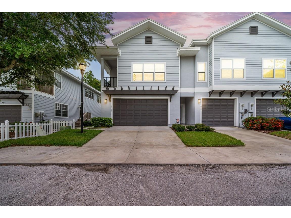 8309 King Blossom Court Tampa FL 33615 T3539688 image1