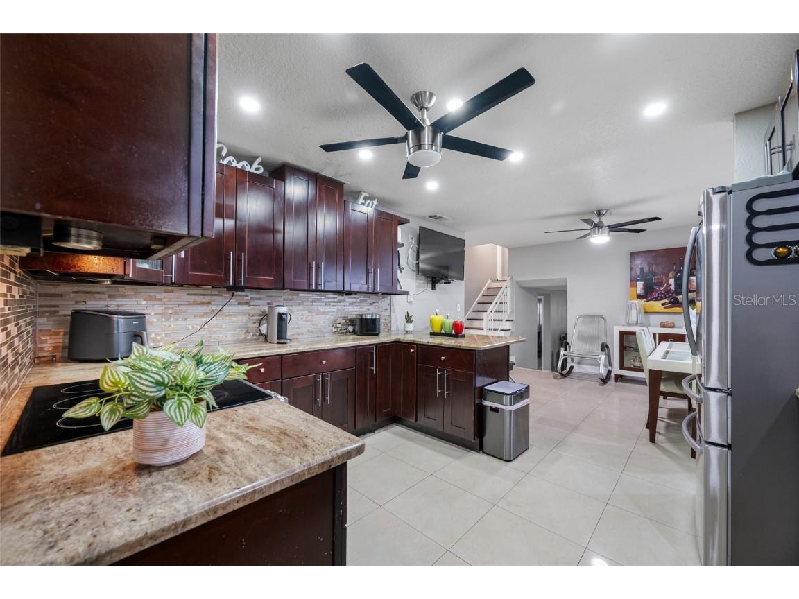 8309 W Elm Street Tampa FL 33615 TB8404069 image20