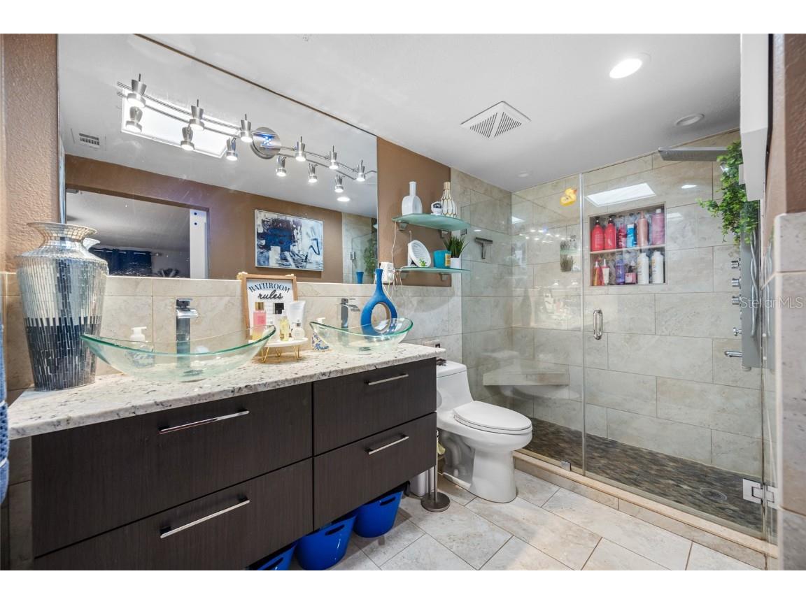 8309 W Elm Street Tampa FL 33615 TB8404069 image47