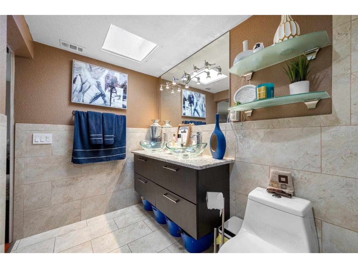 8309 W Elm Street Tampa FL 33615 TB8404069 image49