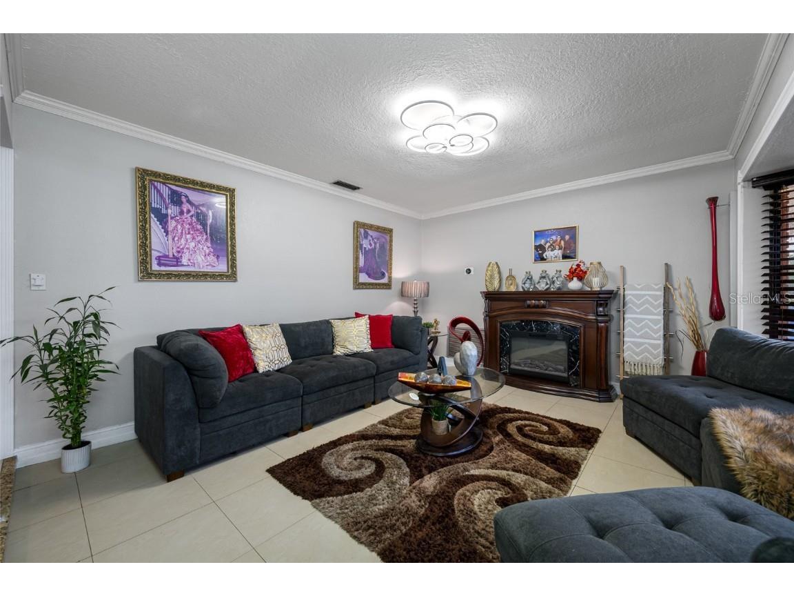 8309 W Elm Street Tampa FL 33615 TB8404069 image7