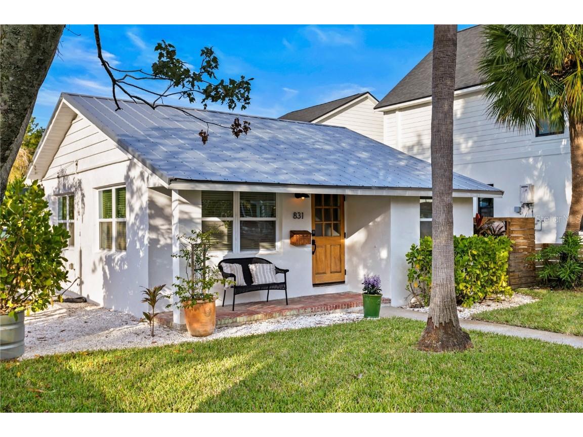 831 30th Avenue N Saint Petersburg FL 33704 U8222632 image1